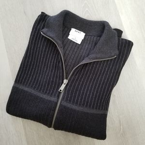 DKNY Men's Zip Up Ribbed Sweater EUC